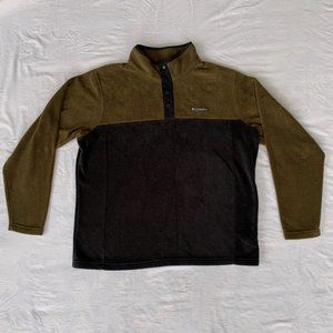 Columbia Men’s Half Snap Fleece Pullover. Size Extra Large